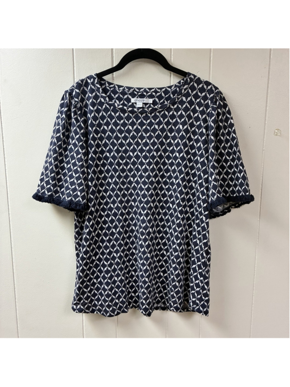 Chico's Women's 100% LINEN Fringe Trim Top SZ Large (2) Blue Coastal Classic